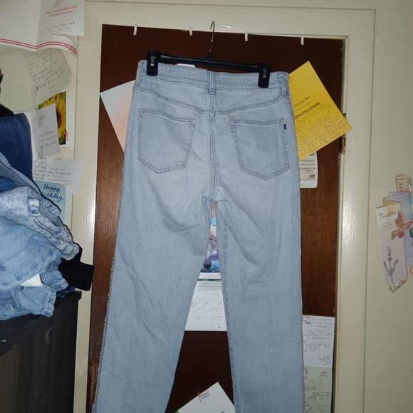 PILCRO Anthropology Embroidered Straight Leg Jeans 28" - Picture 8 of 10